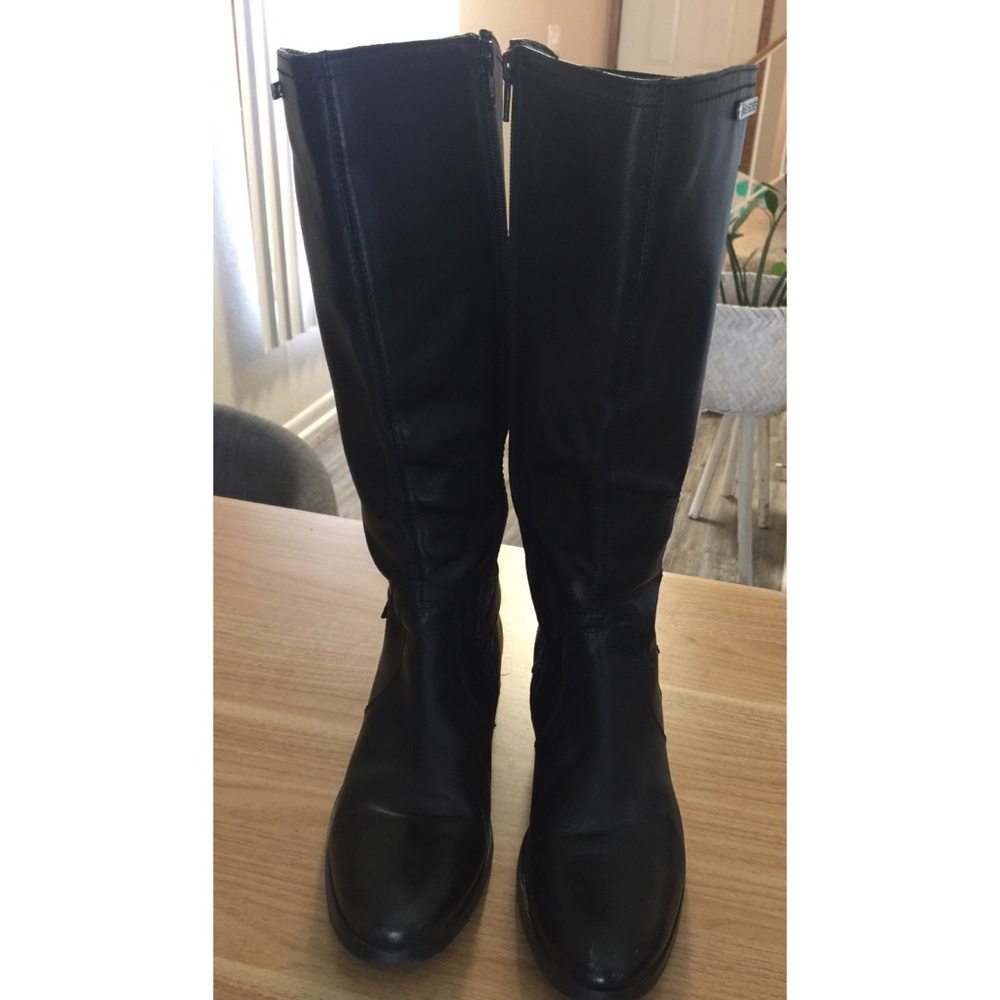 Genuine leather black boot, UK 6, IT 39 US 9